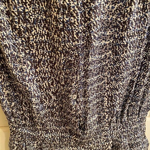 Vince 100% Silk Summer Romper Static Print Size 4 - Picture 4 of 7